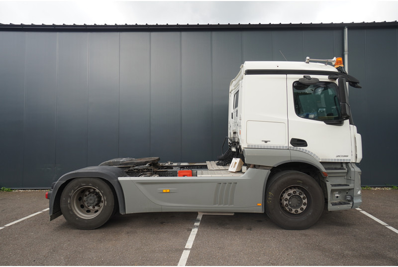 Mercedes-Benz ACTROS 2036 ADR 663.000KM - Cabeza tractora: foto 2 Mercedes-Benz ACTROS 2036 ADR 663.000KM - Cabeza tractora: foto 2