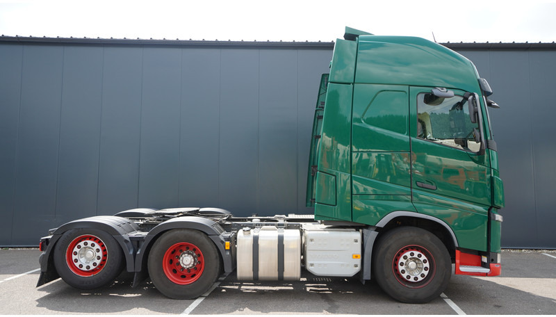 Volvo FH 500 6X2 EURO 6 GLOBETROTTER - Cabeza tractora: foto 2 Volvo FH 500 6X2 EURO 6 GLOBETROTTER - Cabeza tractora: foto 2