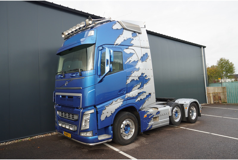Volvo FH 540 6X2 GLOBETROTTER XL 455.000KM - Cabeza tractora: foto 3 Volvo FH 540 6X2 GLOBETROTTER XL 455.000KM - Cabeza tractora: foto 3