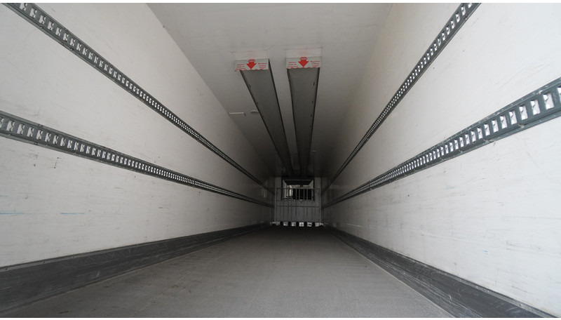 Chereau 3 AXLE FRIGO TRAILER THERMO KING SLX-E 300 - Semirremolque frigorífico: foto 4 Chereau 3 AXLE FRIGO TRAILER THERMO KING SLX-E 300 - Semirremolque frigorífico: foto 4