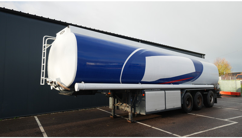 LAG 3 AXLE ADR FUEL TANK TRAILER 45.000ltr - Semirremolque cisterna: foto 2 LAG 3 AXLE ADR FUEL TANK TRAILER 45.000ltr - Semirremolque cisterna: foto 2