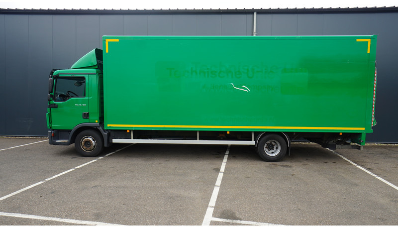 MAN TGL12.180 4X2 CLOSED BOX - Camión caja cerrada: foto 1 MAN TGL12.180 4X2 CLOSED BOX - Camión caja cerrada: foto 1