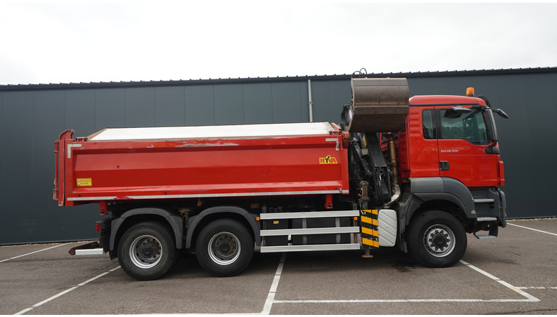 MAN TGS 28.400 6X6 2 SIDE TIPPER WITH HMF 1643 CRANE 376.400KM - Camión grúa: foto 5 MAN TGS 28.400 6X6 2 SIDE TIPPER WITH HMF 1643 CRANE 376.400KM - Camión grúa: foto 5