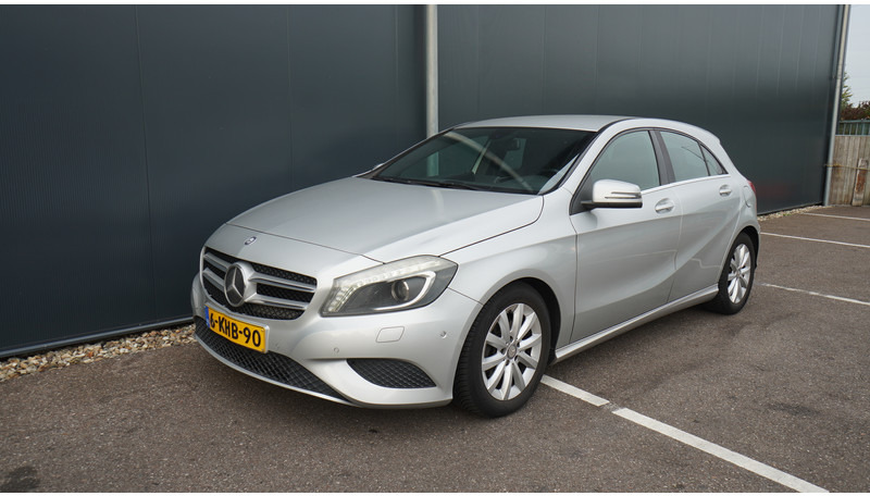 Mercedes-Benz A-Klasse A180 CDI EURO 5 - Minibús, Furgoneta de pasajeros: foto 2 Mercedes-Benz A-Klasse A180 CDI EURO 5 - Minibús, Furgoneta de pasajeros: foto 2