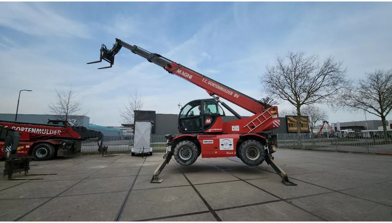 Cargadora MAGNI 5.25, 2017, Remote, Airco, First owner, 25M: foto 13