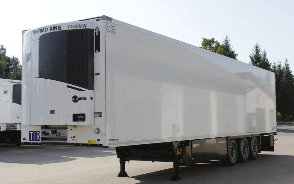Schmitz Cargobull FP 60 V7 Thermo King SLXi 300 / 3 820 MTG** / JAK NOWA / ŚCIANA 7 CM / - Semirremolque frigorífico: foto 1 Schmitz Cargobull FP 60 V7 Thermo King SLXi 300 / 3 820 MTG** / JAK NOWA / ŚCIANA 7 CM / - Semirremolque frigorífico: foto 1