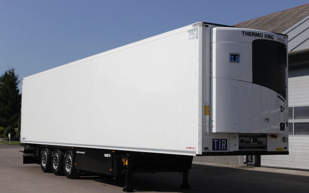 Schmitz Cargobull FP 60 V7 Thermo King SLXi 300 / 3 820 MTG** / JAK NOWA / ŚCIANA 7 CM / - Semirremolque frigorífico: foto 3 Schmitz Cargobull FP 60 V7 Thermo King SLXi 300 / 3 820 MTG** / JAK NOWA / ŚCIANA 7 CM / - Semirremolque frigorífico: foto 3