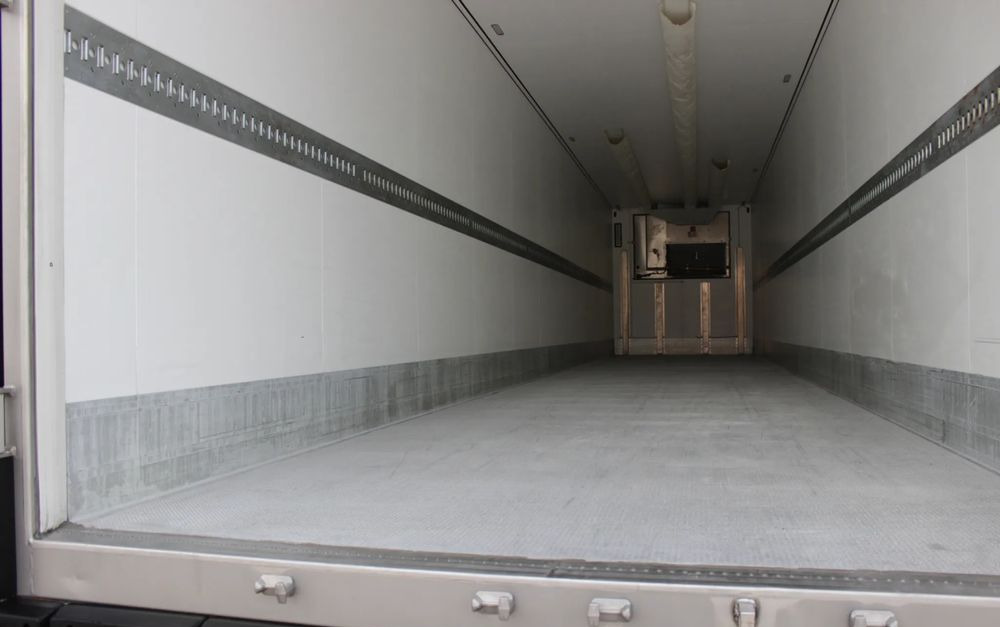 Semirremolque frigorífico Schmitz Cargobull Thermo King SLXi 300 / JAK NOWA / FP 60 ŚCIANA 7 CM /: foto 27