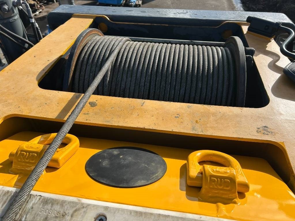 Grúa todo terreno Grove GMK 4080-1: foto 15