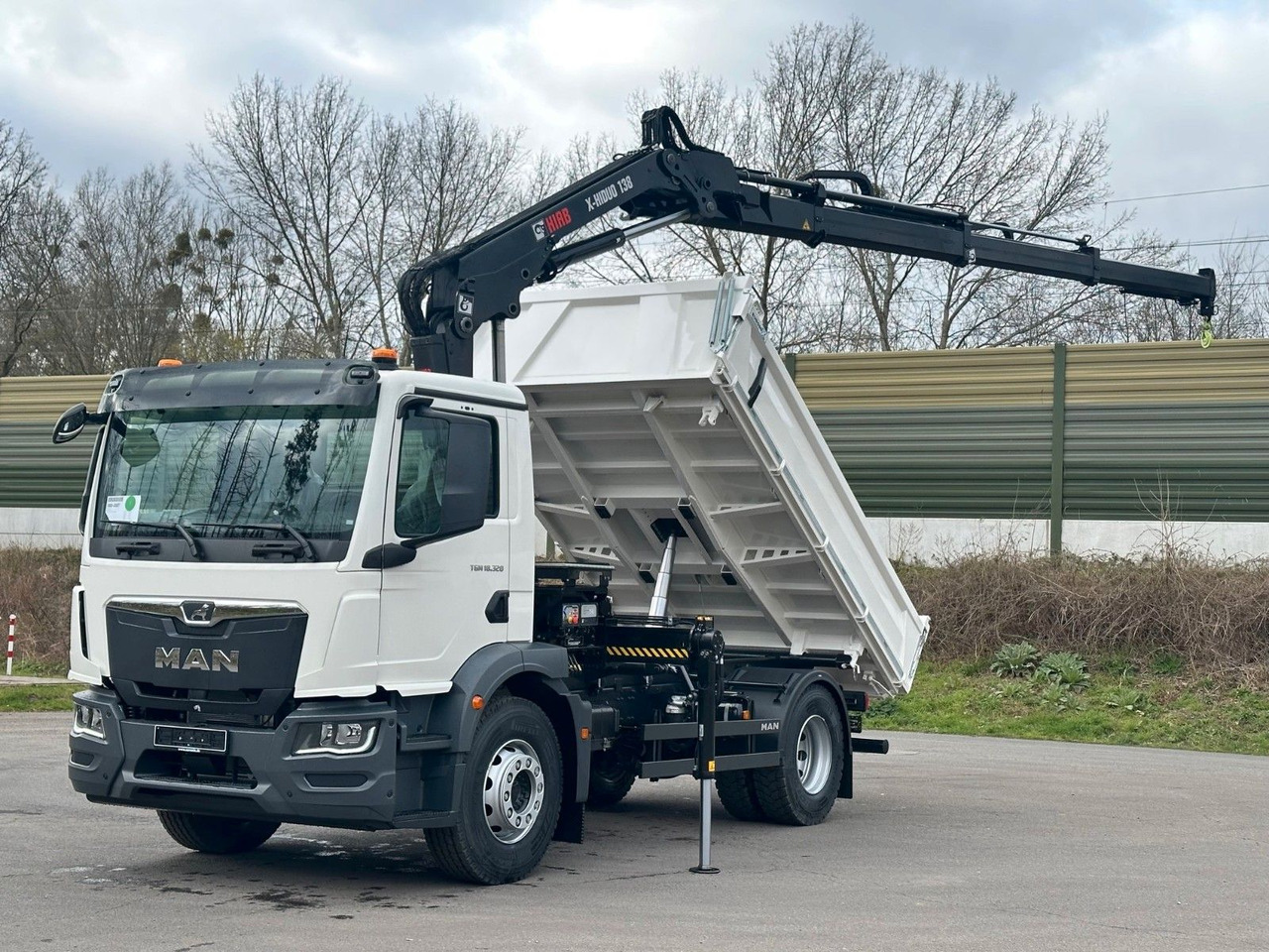 MAN TGM 18.320 4x2 Euro6e Hiab X-HiDuo 138DS-3 - Camión volquete, Camión grúa: foto 1 MAN TGM 18.320 4x2 Euro6e Hiab X-HiDuo 138DS-3 - Camión volquete, Camión grúa: foto 1