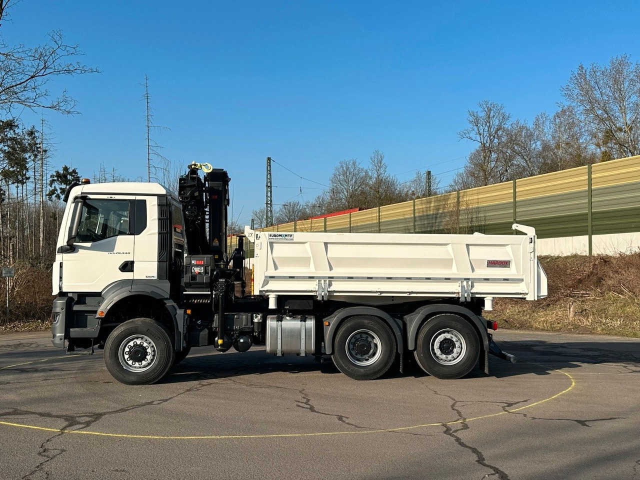 MAN TGS 28.440 6x4-4/3-Seiten- Kipper / Hiab 228-6 - Camión volquete, Camión grúa: foto 5 MAN TGS 28.440 6x4-4/3-Seiten- Kipper / Hiab 228-6 - Camión volquete, Camión grúa: foto 5