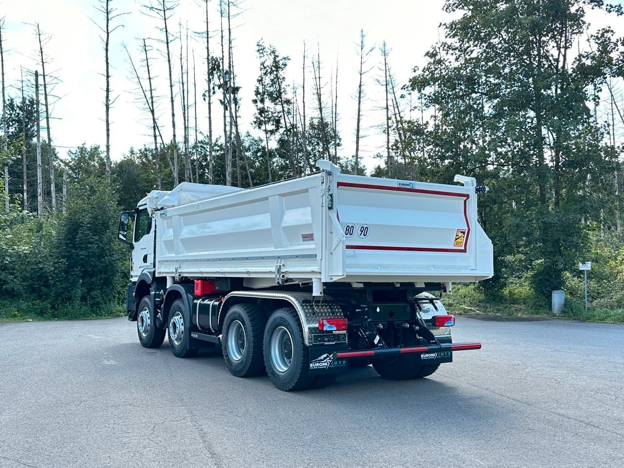 MAN TGS 41.440 8x4 EuromixMTP 3-Seiten-Kipper - Camión volquete: foto 4 MAN TGS 41.440 8x4 EuromixMTP 3-Seiten-Kipper - Camión volquete: foto 4