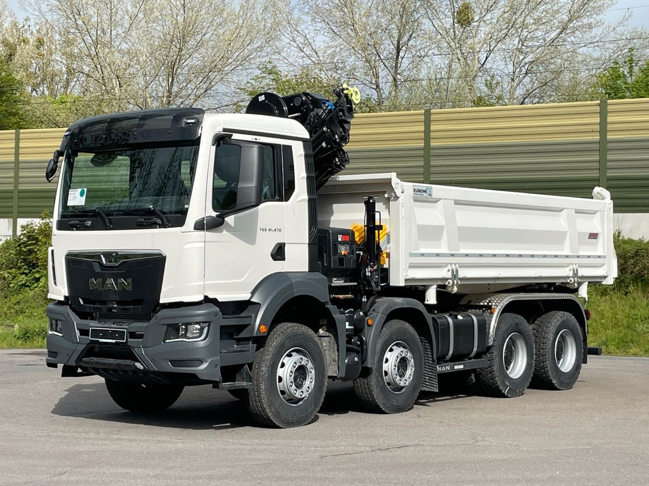 MAN TGS 41.480 8x4/Euro6e Euromix Kipper Hiab 228-6 - Camión volquete, Camión grúa: foto 2 MAN TGS 41.480 8x4/Euro6e Euromix Kipper Hiab 228-6 - Camión volquete, Camión grúa: foto 2