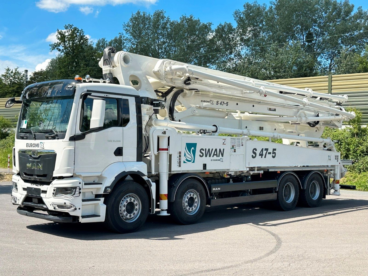 MAN TGS 41.520 8x4 SWAN TSP 47-5 160RZ ( 47m ) - Camión hormigonera: foto 2 MAN TGS 41.520 8x4 SWAN TSP 47-5 160RZ ( 47m ) - Camión hormigonera: foto 2