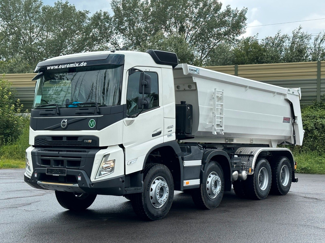Volvo FMX 460 8x4 EuromixMTP EMK 20m³ Mulden Kipper - Camión volquete: foto 1 Volvo FMX 460 8x4 EuromixMTP EMK 20m³ Mulden Kipper - Camión volquete: foto 1