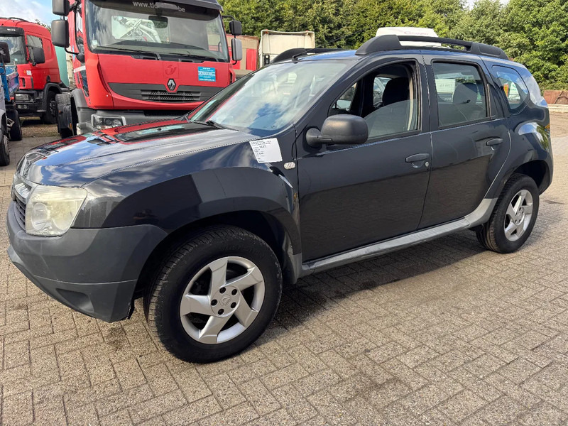 Dacia Duster **EURO 5-AIRCO** - Coche: foto 3 Dacia Duster **EURO 5-AIRCO** - Coche: foto 3