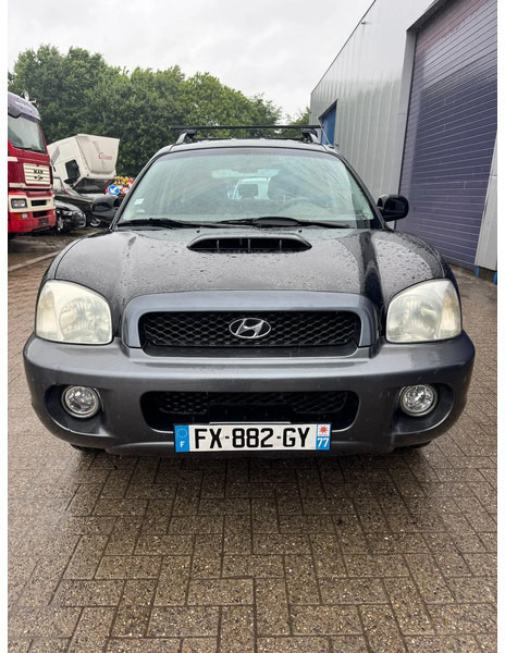 Hyundai Santa Fe **2.0CRDI-4WD-AIRCO-CLIME** - SUV/ Todoterreno: foto 2 Hyundai Santa Fe **2.0CRDI-4WD-AIRCO-CLIME** - SUV/ Todoterreno: foto 2