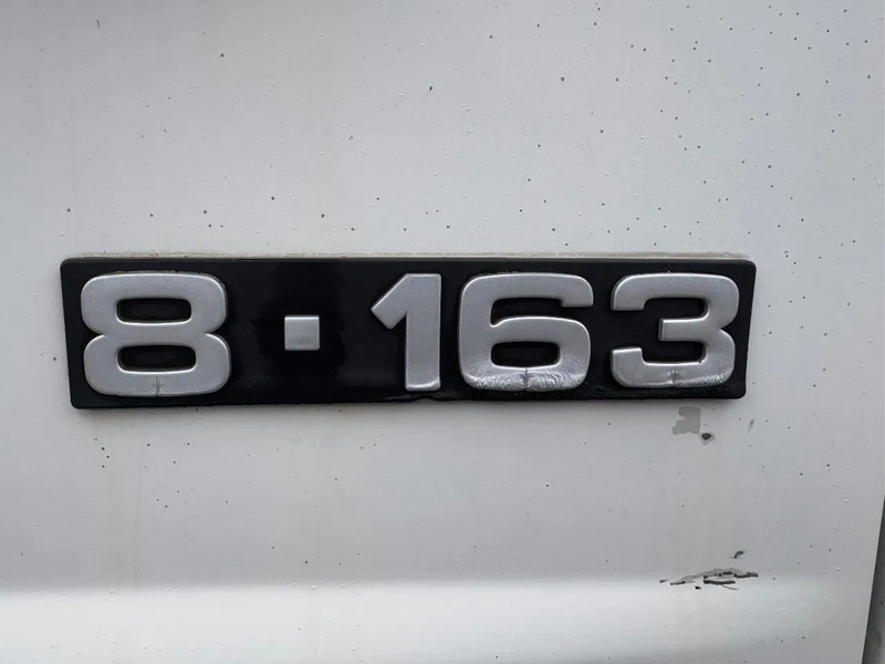 MAN 8.163 **L2000-GLASTRANSPORT** - Camión caja cerrada: foto 4 MAN 8.163 **L2000-GLASTRANSPORT** - Camión caja cerrada: foto 4