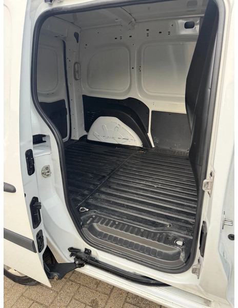 Furgoneta pequeña Renault Kangoo **EURO 6D-AIRCO-59KW**: foto 16 Furgoneta pequeña Renault Kangoo **EURO 6D-AIRCO-59KW**: foto 16