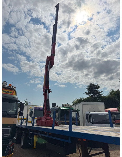 Renders **CRANE PALFINGER PK4500A-STEERING AXXLE** - Semirremolque plataforma/ Caja abierta: foto 2 Renders **CRANE PALFINGER PK4500A-STEERING AXXLE** - Semirremolque plataforma/ Caja abierta: foto 2
