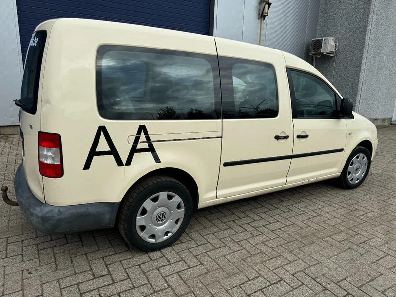 Volkswagen **CADDY MAXI-7SEATS-TAXI** - Furgoneta de pasajeros: foto 4 Volkswagen **CADDY MAXI-7SEATS-TAXI** - Furgoneta de pasajeros: foto 4
