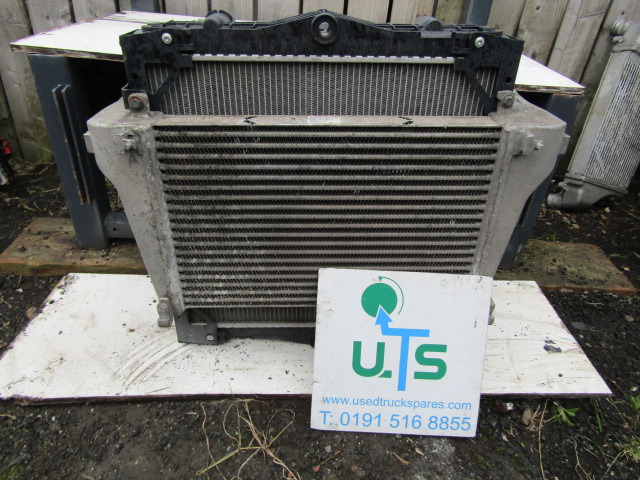 DAF LF 45 180 RADIATOR/INTERCOOLER PACK - Radiador para Camión: foto 3 DAF LF 45 180 RADIATOR/INTERCOOLER PACK - Radiador para Camión: foto 3