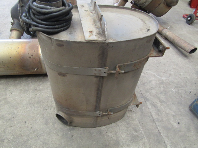 DAF LF 55 CAT/DPF EURO 5 FITS 220/250 - Sistema de escape para Camión: foto 3 DAF LF 55 CAT/DPF EURO 5 FITS 220/250 - Sistema de escape para Camión: foto 3