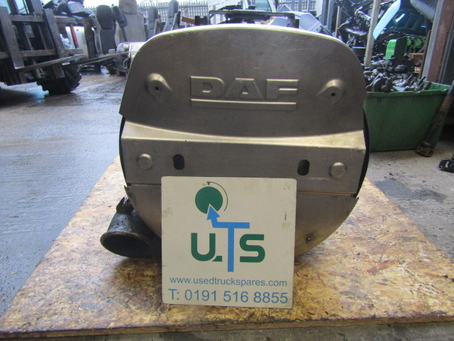 DAF XF 105 EXHAUST DPF/CAT EURO 5 SPEC P/NO 1747245 - Sistema de escape para Camión: foto 1 DAF XF 105 EXHAUST DPF/CAT EURO 5 SPEC P/NO 1747245 - Sistema de escape para Camión: foto 1