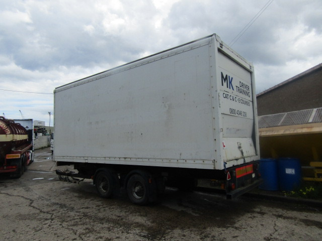 DRAWBAR BOX VAN TRAILER TANDEM AXLE (EX DRIVING SCHOOL MOT EXPIRED) - Remolque caja cerrada: foto 5 DRAWBAR BOX VAN TRAILER TANDEM AXLE (EX DRIVING SCHOOL MOT EXPIRED) - Remolque caja cerrada: foto 5
