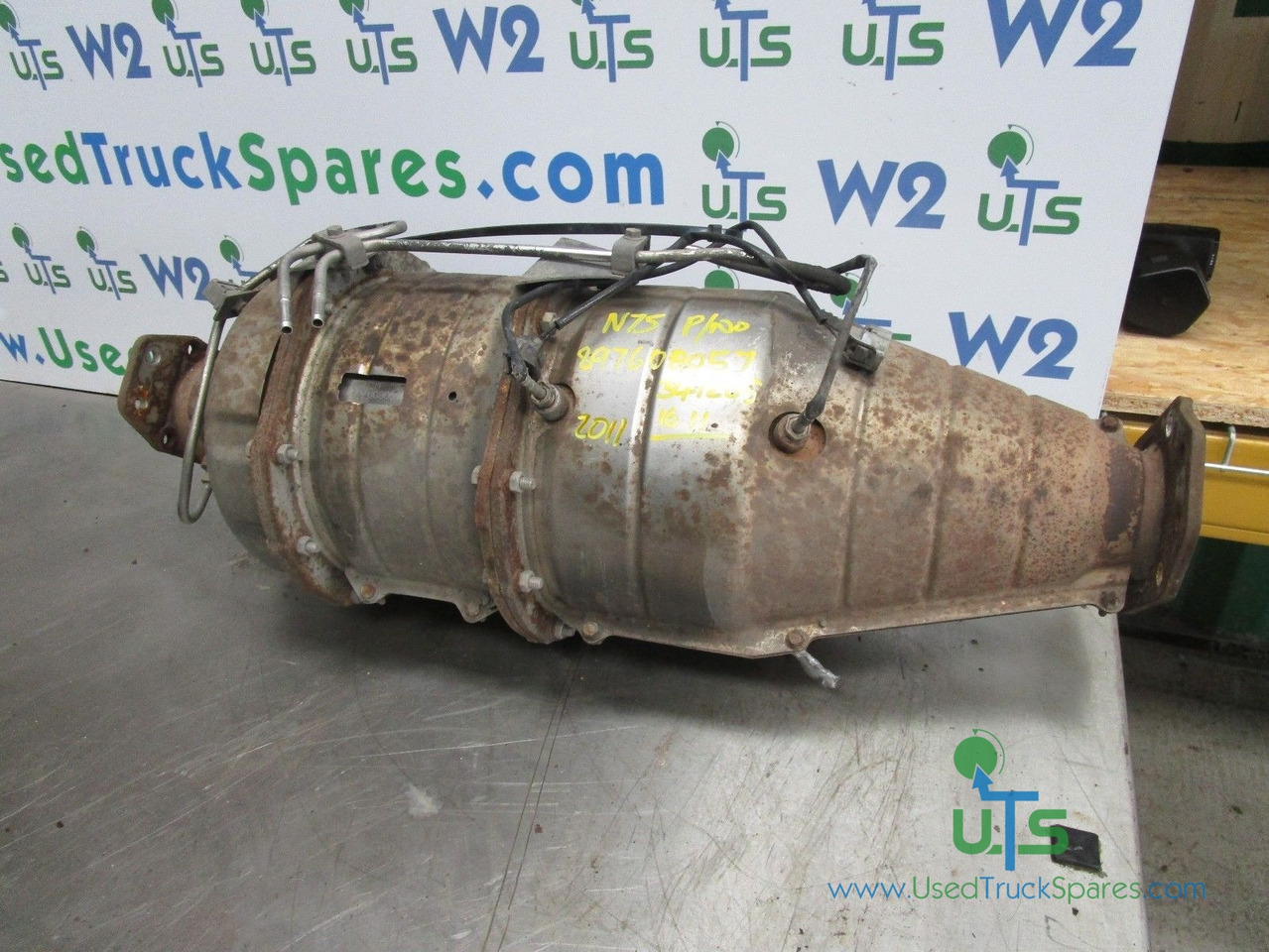 ISUZU N75 (4HK1) 190 DPF / CATALYST / EXHAUST P/NO 897608057 - Sistema de escape para Camión: foto 1 ISUZU N75 (4HK1) 190 DPF / CATALYST / EXHAUST P/NO 897608057 - Sistema de escape para Camión: foto 1