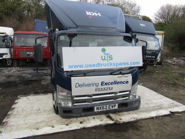ISUZU N75 CAB (2013) - Cabina para Camión: foto 1 ISUZU N75 CAB (2013) - Cabina para Camión: foto 1