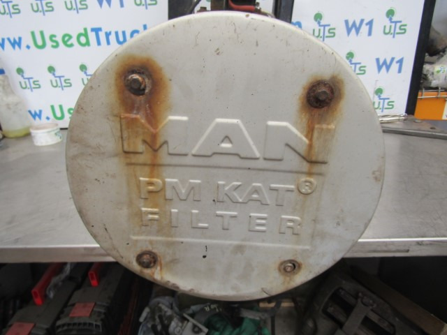 MAN TGL DPF/CAT EXHAUST P/NO 81.15101.0421 - Sistema de escape para Camión: foto 2 MAN TGL DPF/CAT EXHAUST P/NO 81.15101.0421 - Sistema de escape para Camión: foto 2