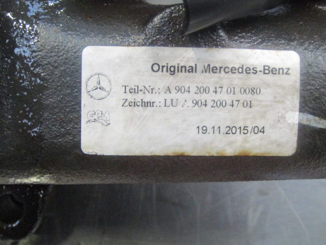 MERCEDES 1829 OM906 EURO 5 WATER PUMP - Motor y piezas para Camión: foto 2 MERCEDES 1829 OM906 EURO 5 WATER PUMP - Motor y piezas para Camión: foto 2