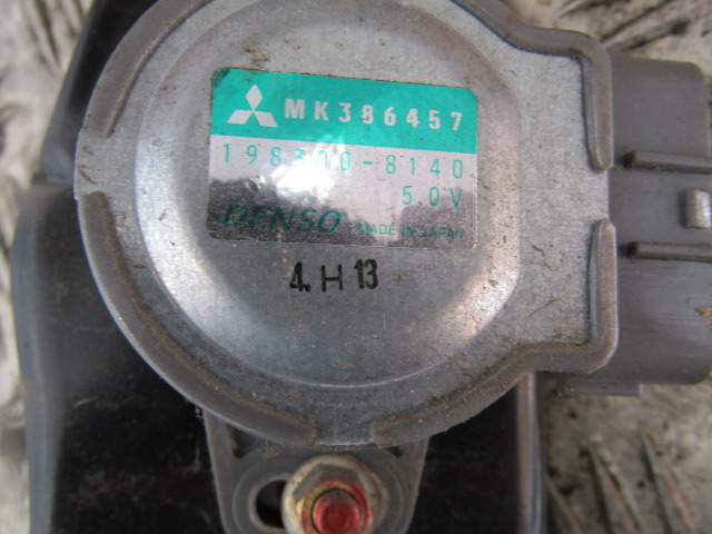 MITSUBISHI 3C11 / 3C13 THROTTLE PEDAL CONTROL UNIT P/NO MK386457 - Cabina e interior para Camión: foto 3 MITSUBISHI 3C11 / 3C13 THROTTLE PEDAL CONTROL UNIT P/NO MK386457 - Cabina e interior para Camión: foto 3