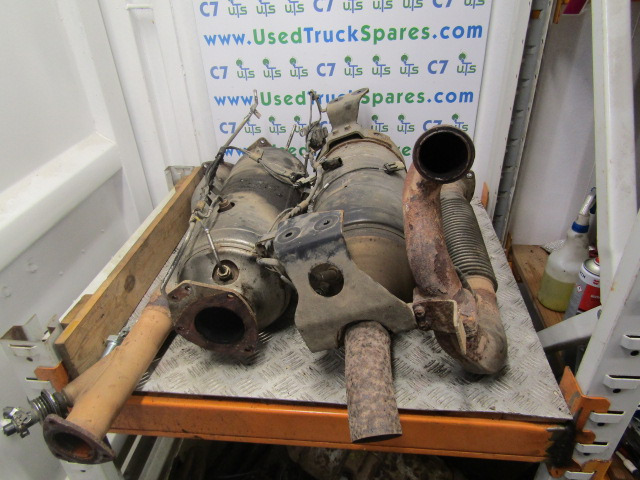 MITSUBISHI FUSO 4P10 FULL SCR EXHAUST SYSTEM P/NO ME555982 MK667728 - Sistema de escape para Camión: foto 1 MITSUBISHI FUSO 4P10 FULL SCR EXHAUST SYSTEM P/NO ME555982 MK667728 - Sistema de escape para Camión: foto 1