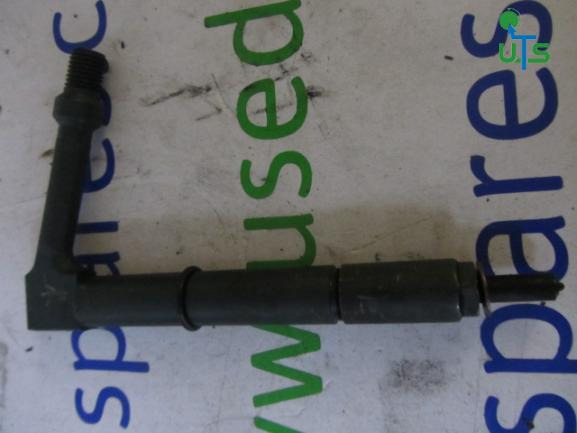 NISSAN D22 2.5 DIESEL INJECTORS SET OF 4 - Sistema de combustible para Vehículo municipal: foto 2 NISSAN D22 2.5 DIESEL INJECTORS SET OF 4 - Sistema de combustible para Vehículo municipal: foto 2