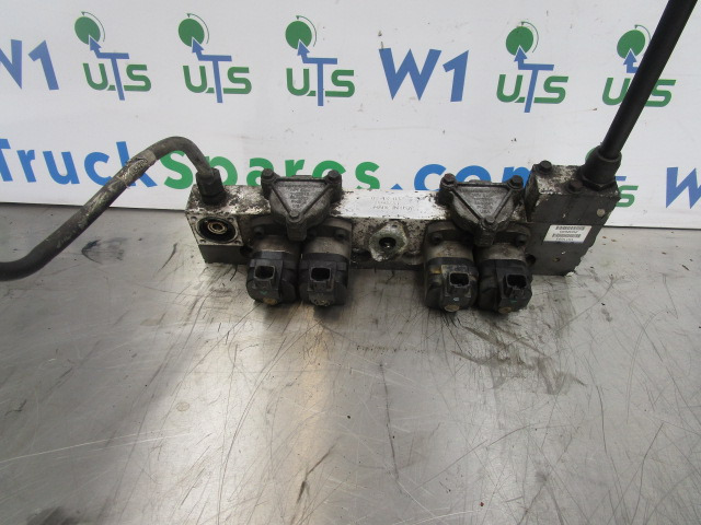 SCANIA 124 420 DC1203 INJECTOR RAIL 1440233/1511693 - Motor y piezas para Camión: foto 4 SCANIA 124 420 DC1203 INJECTOR RAIL 1440233/1511693 - Motor y piezas para Camión: foto 4