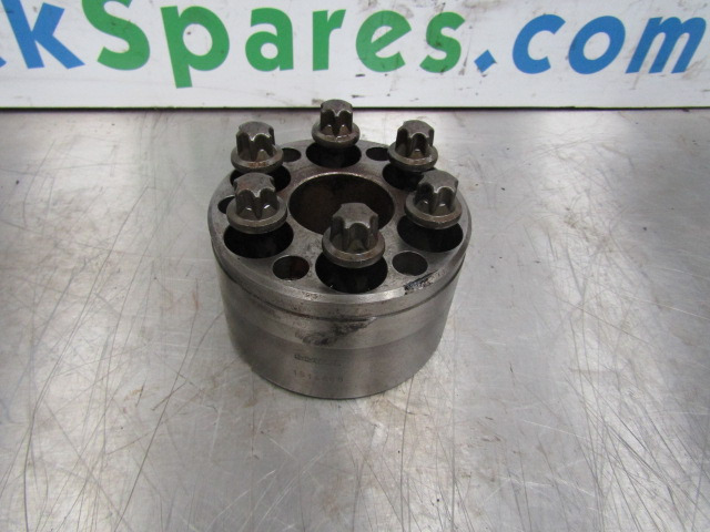 SCANIA 144/164 V8 CRANKSHAFT PULLY SPACER P/NO 1514668 - Motor y piezas para Camión: foto 1 SCANIA 144/164 V8 CRANKSHAFT PULLY SPACER P/NO 1514668 - Motor y piezas para Camión: foto 1