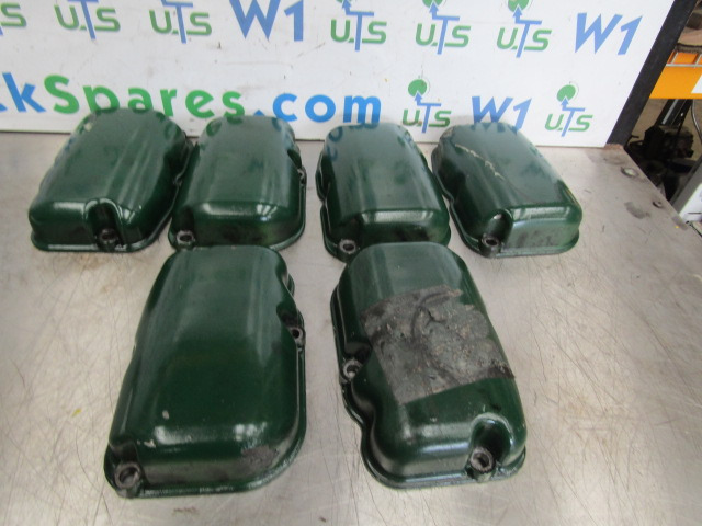 SCANIA 144/164 V8 ROCKER COVER P/NO 1491697/4385 - Motor y piezas para Camión: foto 1 SCANIA 144/164 V8 ROCKER COVER P/NO 1491697/4385 - Motor y piezas para Camión: foto 1