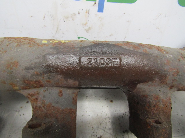 SCHMIDT SWINGO EXHAUST MANIFOLD (R754 ENGINE) P/NO 2103F - Sistema de escape para Camión: foto 2 SCHMIDT SWINGO EXHAUST MANIFOLD (R754 ENGINE) P/NO 2103F - Sistema de escape para Camión: foto 2