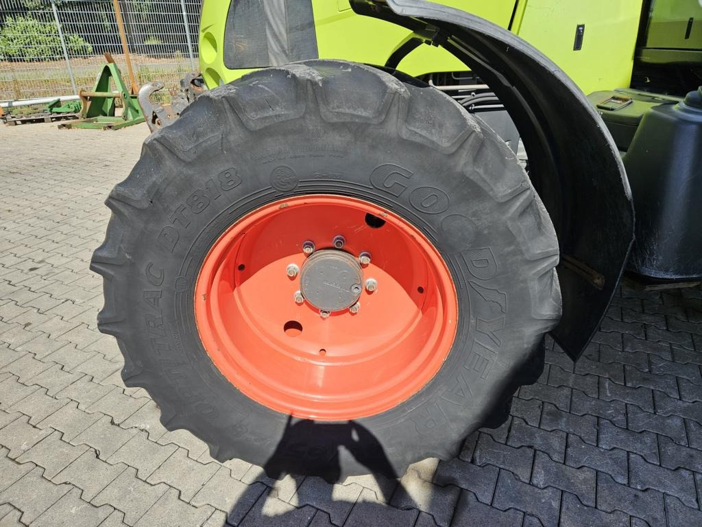 Tractor CLAAS ARION 630 C: foto 10