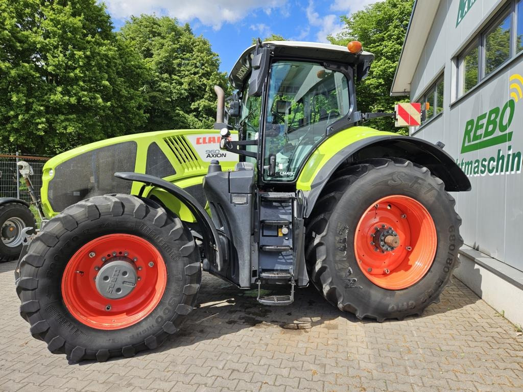CLAAS AXION 960 CMATIC - Tractor: foto 1 CLAAS AXION 960 CMATIC - Tractor: foto 1