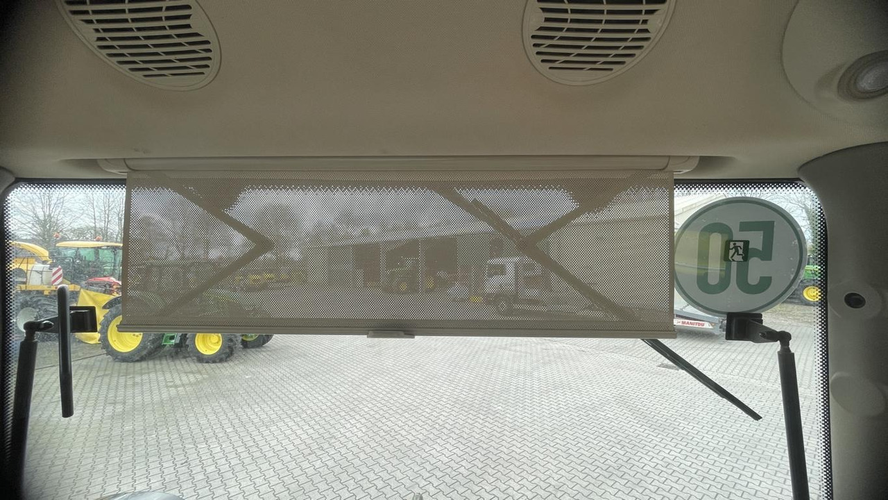 John Deere 6195R - Tractor: foto 2 John Deere 6195R - Tractor: foto 2