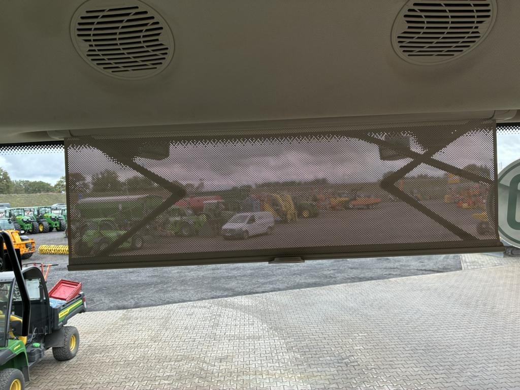 John Deere 6215R - Tractor: foto 5 John Deere 6215R - Tractor: foto 5