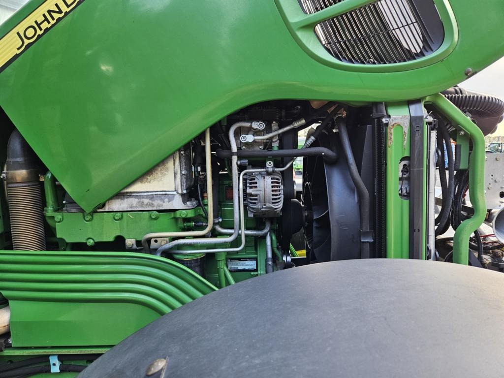 John Deere 6630 Premium - Tractor: foto 2 John Deere 6630 Premium - Tractor: foto 2