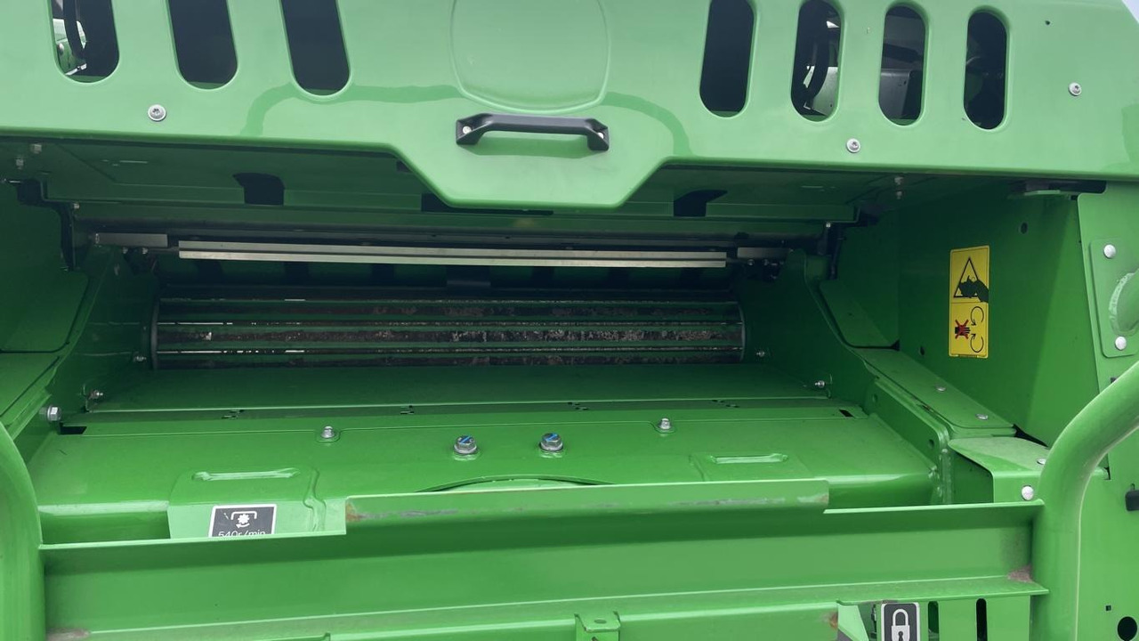 Encintadora de pacas John Deere RUNDBALLENPRESSE F441R: foto 21