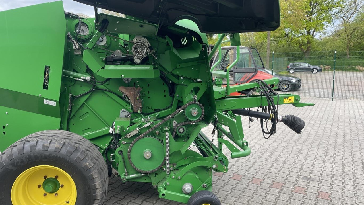 Encintadora de pacas John Deere RUNDBALLENPRESSE F441R: foto 20