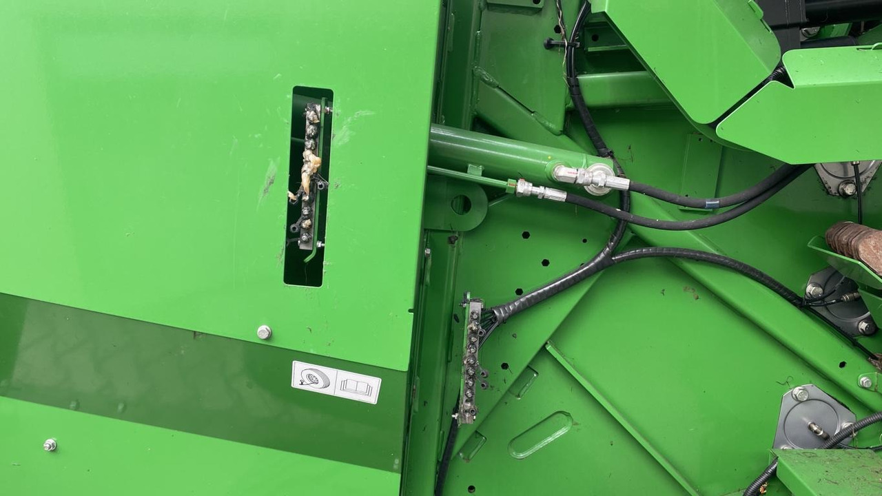 Encintadora de pacas John Deere RUNDBALLENPRESSE F441R: foto 17