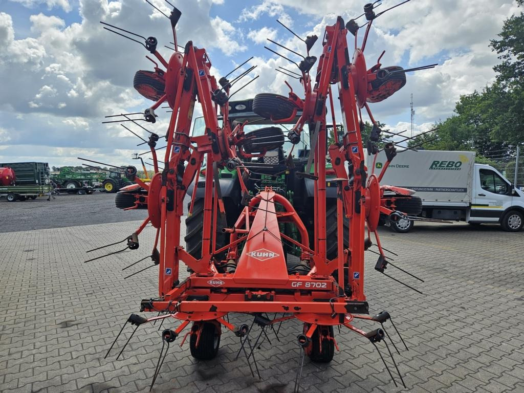 Kuhn GF 8702 - Henificadora: foto 2 Kuhn GF 8702 - Henificadora: foto 2