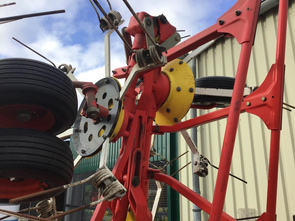 Pöttinger HIT 910 NZ - Henificadora: foto 5 Pöttinger HIT 910 NZ - Henificadora: foto 5